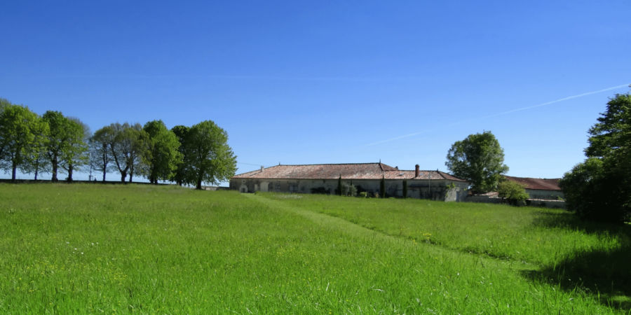 logis-du-paradis-criteuil-la-magdeleine-wedding-venue-barbezieux-saint-hilaire-logis-blanche/$a[1];?>