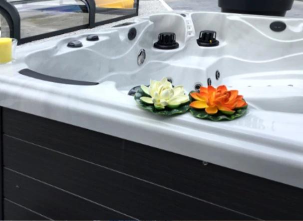 Installateur de piscines et spas La Tremblade, Charente Maritime | Les Piscines Deletang.