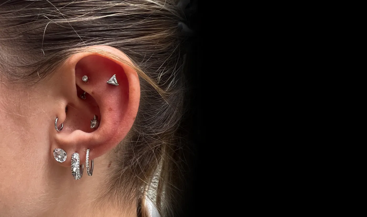 Piercings et Tatouages à Bordeaux, pierceur et tatoueur | Le Perce Muraille.